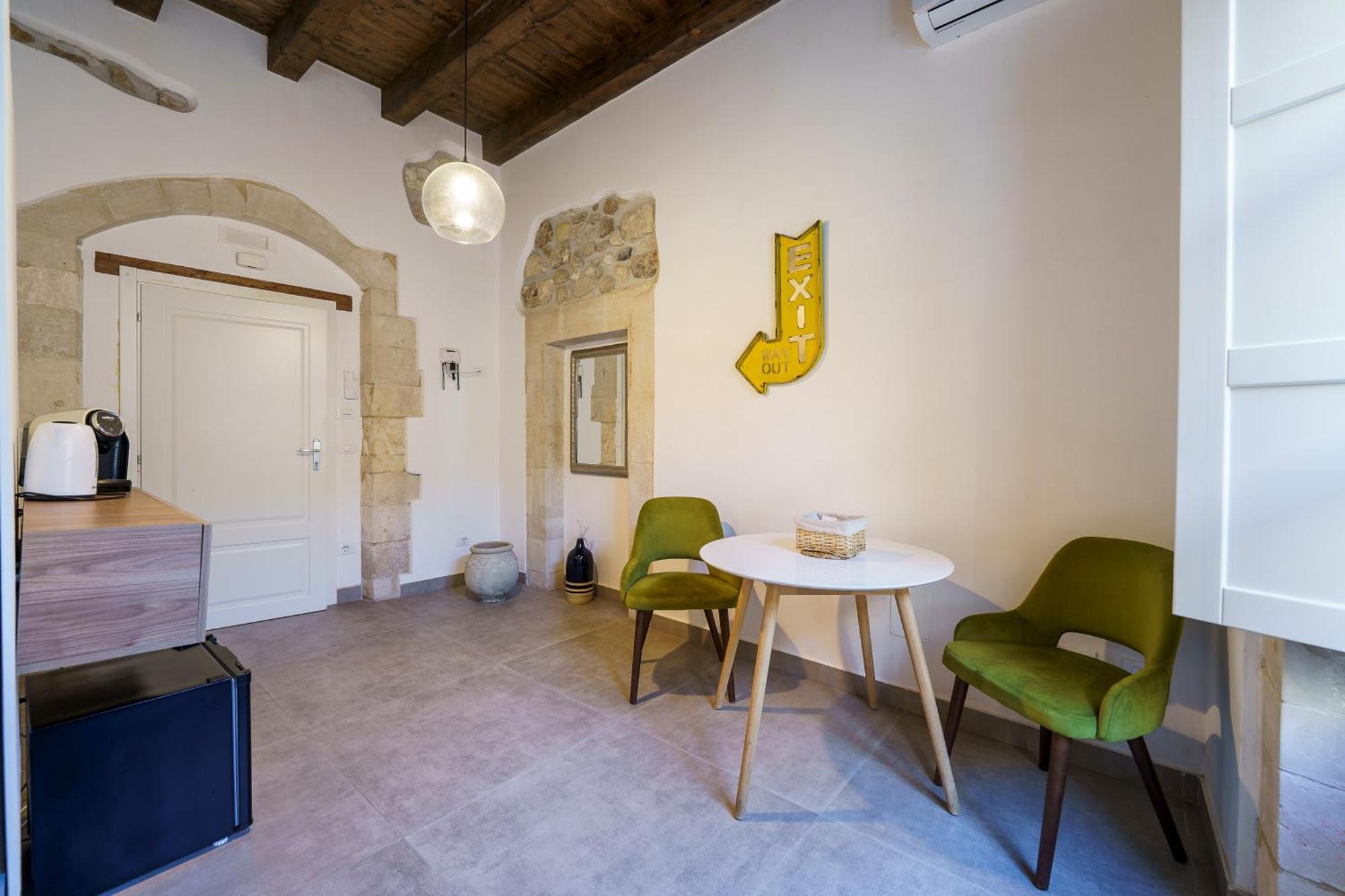 Ortigia Boutique Palace Aparthotel *